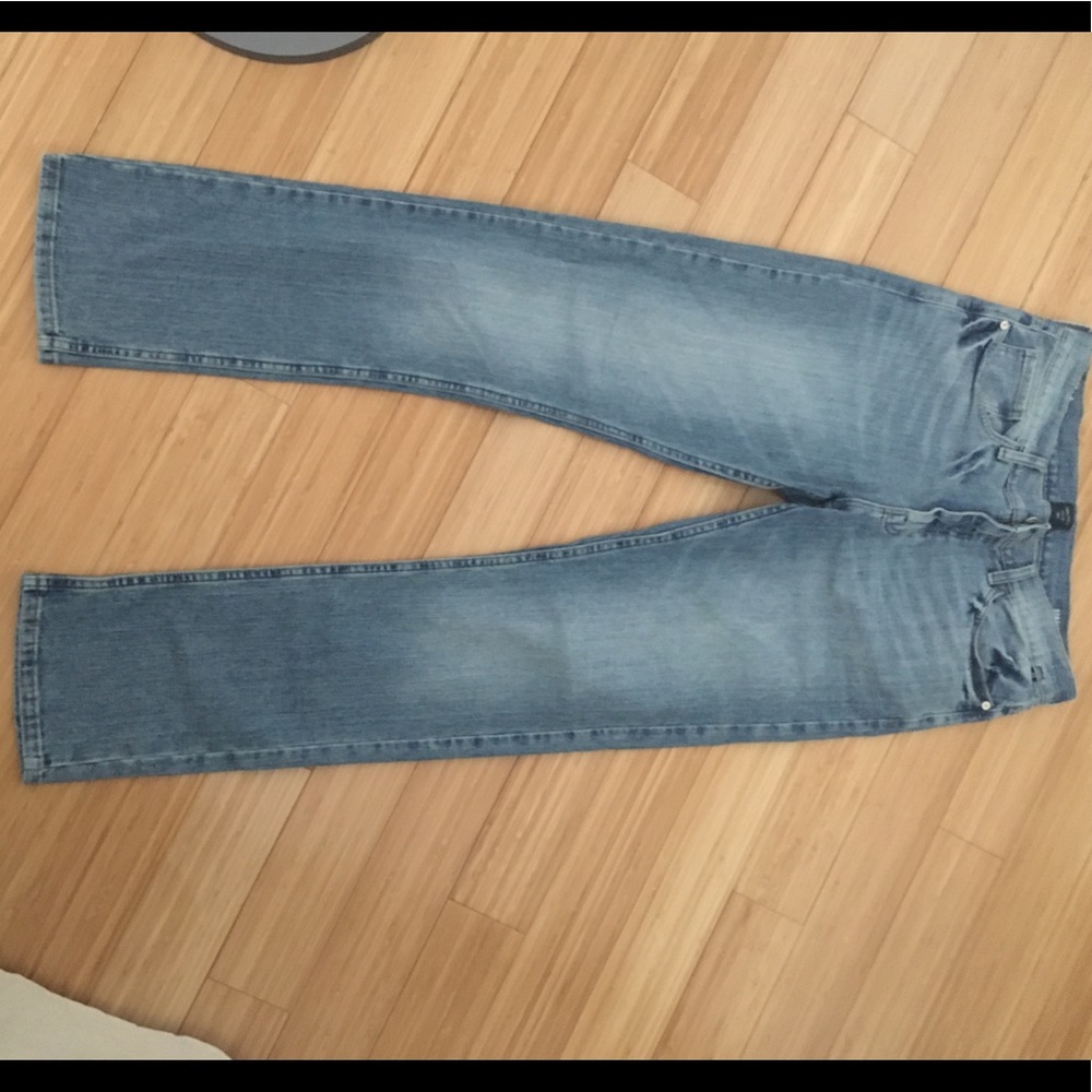 Straight-fit jeans